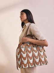 Tan Brown Weave Structured Shoulder Bag - Image 3 of 9