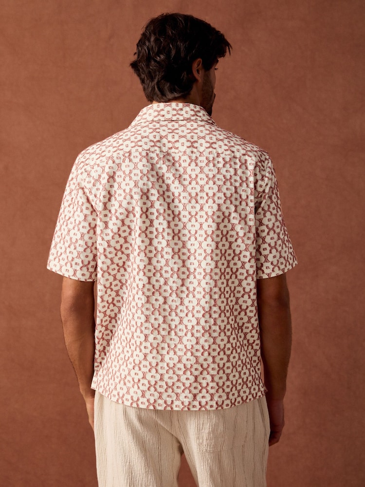 Red Trellis Textured Short Sleeve 100% Cotton Shirt - Image 3 of 7