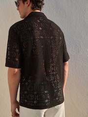 Черный - Short Sleeve Crochet Shirt with Cuban Collar - Изображение 3 из 10