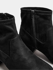 Yours Curve Black Extra-Wide Fit Block Heel Stretch Boots - Image 4 of 4