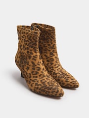 Marrón - Yours Curve Extra-Wide Fit Pointed Heel Ankle Boots - Imagen 3 de 5