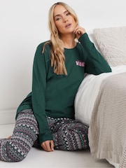 طقم من بيجامة بتصميم أساور مزيّنة بنقوش هندسية ملونة وعبارة Vibes من Long Tall Sally - صورة 4 من 5