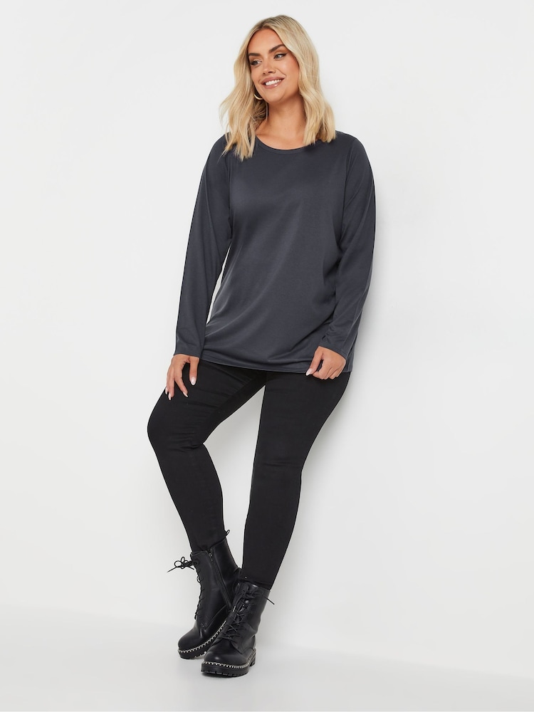 Yours Curve Natural Core Long Sleeve T-Shirts 3 Pack - Image 5 of 9