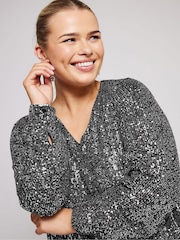 Silber - Yours Curve London Sequin V-Neck Long Sleeve Top - Bild 4 von 5