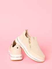 Lipsy Cream Pull On Side Zip Stretch Knit Chunky Runner Trainers - Image 4 of 6