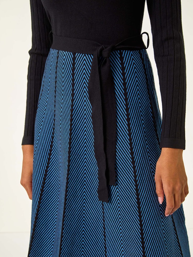 Roman Blue Chevron Print Belted Jumper Dress - Image 5 of 5