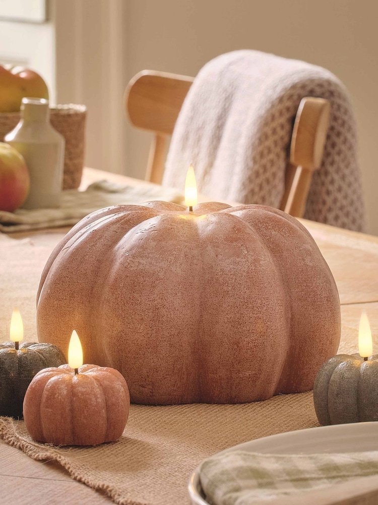 Lights4fun Large Autumn Pumpkin Truglow Candle With Infrared Remote Control - Image 2 of 3 Lights4fun Large Autumn Pumpkin Truglow Candle With Infrared Remote Control - Image 2 of 3