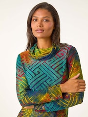 Roman Red Geometric Textured Tunic - Image 4 of 5