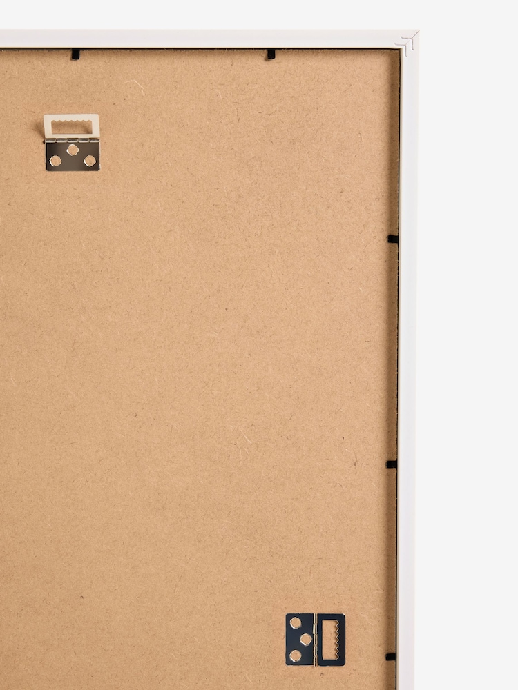 White Hadley 12 Multi Aperture Picture Frame - Image 5 of 5