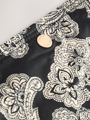 Calcinha de perna alta com estampa Paisley de Mint Velvet Briefs - Imagem 6 de 6