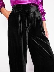 Boden Chiswick Velvet Trousers - Imagen 2 de 5