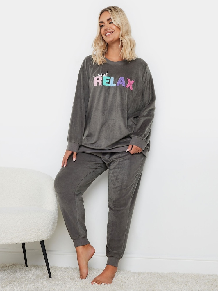 Yours Curve Grey 'And Relax' Slogan Lounge Set - Image 2 of 5
