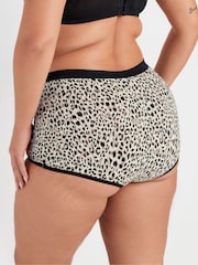 Yours Curve Natural Stretch Shorts 5 Pack - Image 4 of 8