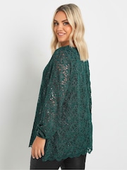 Yours Curve Green Lace Scallop Edge Top - Image 3 of 6