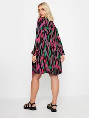 Yours Curve Black Abstract Print Textured Dress - Image 3 of 5