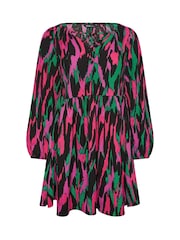 Yours Curve Black Abstract Print Textured Dress - Image 5 of 5