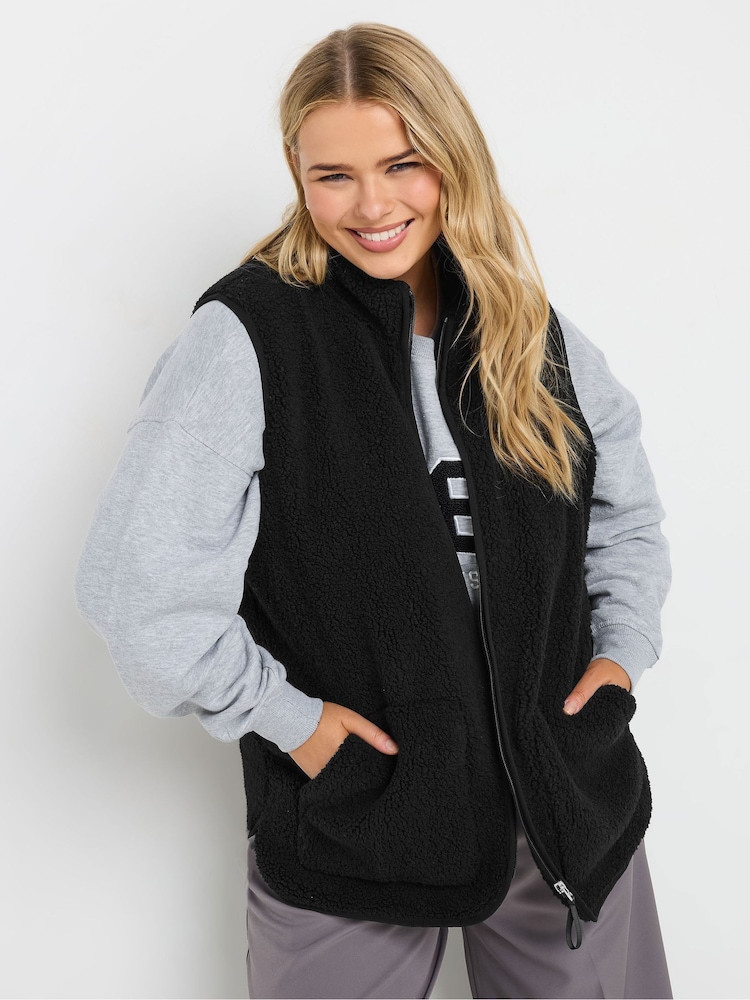 Yours Curve Black Teddy Borg Gilet - Image 1 of 5