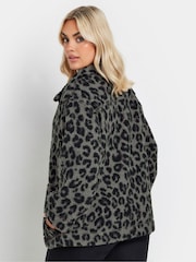 Yours Curve Grey Leopard Print Teddy Borg Fleece Jacket - Image 3 of 5