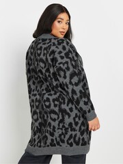 Yours Curve Grey Leopard Print Knitted Cardigan - Image 3 of 5
