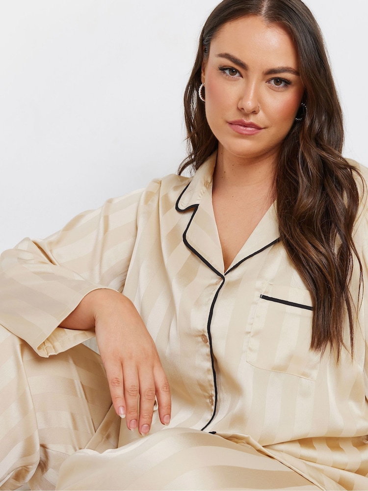Yours Curve Cream Jacquard Stripe Satin Pyjamas Set - Image 4 of 5