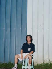 Quiksilver Black Cosmic Vibrations Short Sleeve 100% Cotton Graphic Backprint Logo T-Shirt - Image 3 of 9