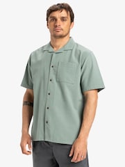 Quiksilver Green Heartbeat Short Sleeve Pocket 100% Cotton Shirt - Image 1 of 7