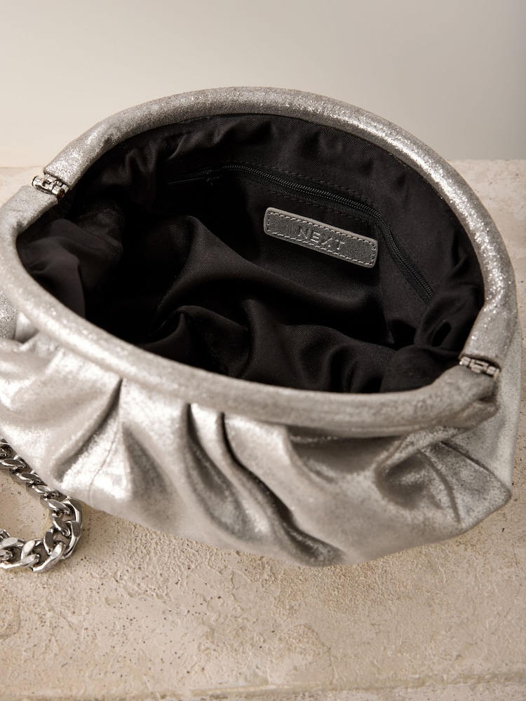 Plateado - Bolso estilo cartera de cuero con cierre a presión - Imagen 10 de 10 Plateado - Bolso estilo cartera de cuero con cierre a presión - Imagen 10 de 10