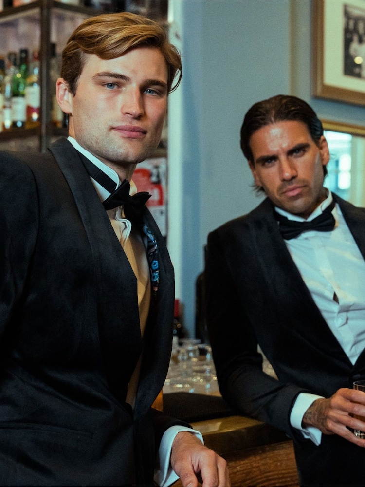 črna - Harry Rjava žametna jakna za večerjo z šal lapel detajlom Harry Leo Velvet Tuxedo Dinner - Slika 1 iz 12 črna - Harry Rjava žametna jakna za večerjo z šal lapel detajlom Harry Leo Velvet Tuxedo Dinner - Slika 1 iz 12