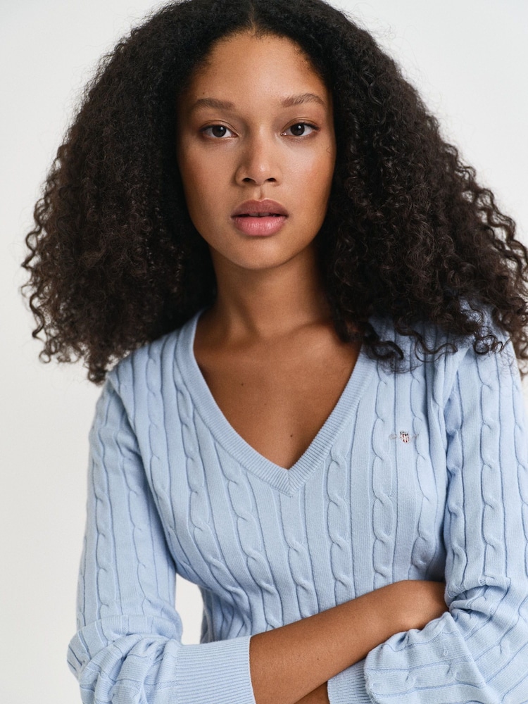 GANT Blue Stretch Cotton Cable V-Neck Jumper - Image 3 of 4