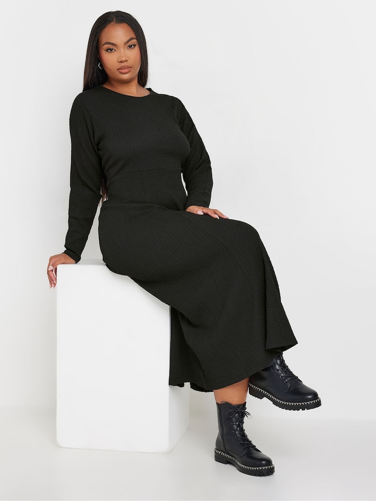 Yours Curve Black Textured Flared Maxi Dress - Image 1 of 5 Yours Curve Black Textured Flared Maxi Dress - Image 1 of 5