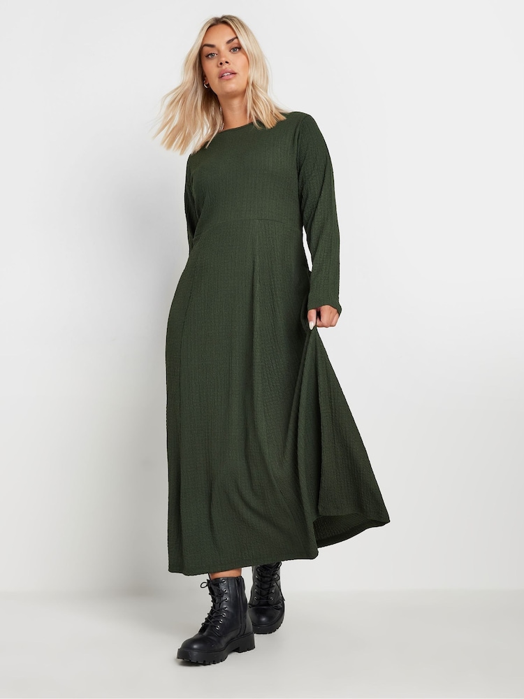 Yours Curve Green Textured Flared Maxi Dress - Image 1 of 5