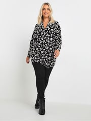 Yours Curve Black Textured Tunic - Image 2 of 5