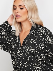 Yours Curve Black Heart Print Soft Touch Pyjama Set - Image 4 of 5