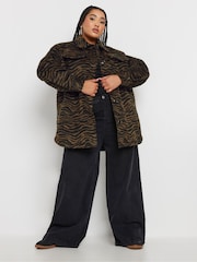 Yours Curve Brown Tiger Print Short Shacket - Image 3 of 6