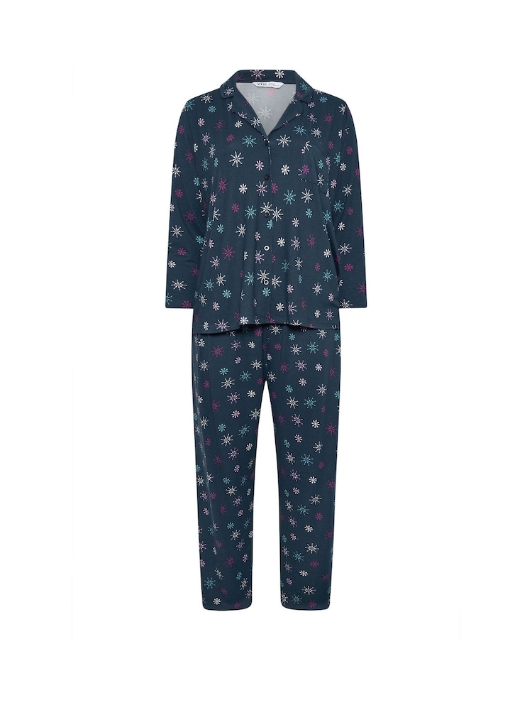 Yours Curve Blue Soft Touch Heart Flake Pyjamas Set - Image 5 of 5
