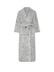 Gris - Bata larga con cuello tipo chal y diseño de cebra de Yours Curve - Imagen 5 de 5