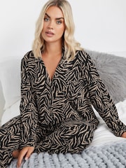 Yours Curve Natural Soft Touch Zebra Pyjamas Set - Image 4 of 5