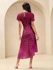 Lipsy Short Sleeve Keyhole Ruched Fit And Flare Midi Dress - Imagen 4 de 5