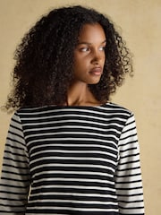 Preto/Creme - Blusa bretã Joules Harbour Boat Neck - Imagem 3 de 8