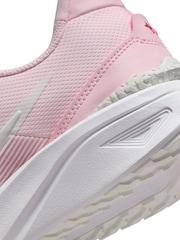 Nike Pink Foam/White Youth Star Runner 4 Trainers - Image 11 of 11