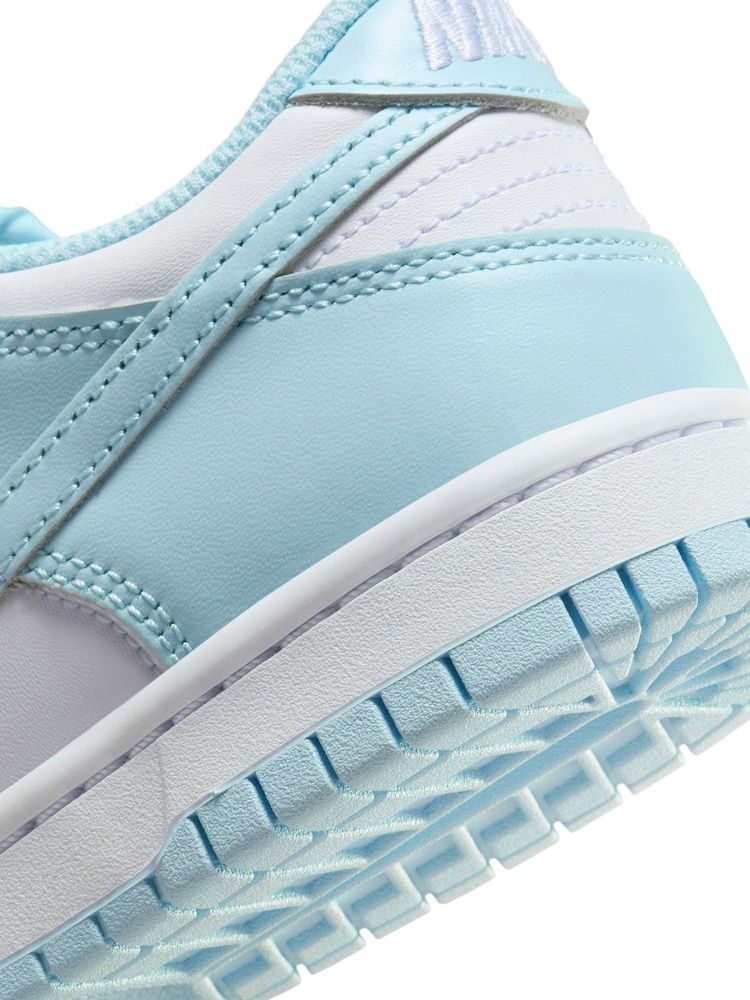 Nike White/Glacier Blue Youth Dunk Low Trainers - Image 11 of 11
