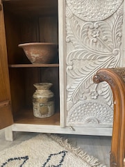 Kirei Home White Hand Carved Floral Patterned Double Wardrobe - Image 3 of 4
