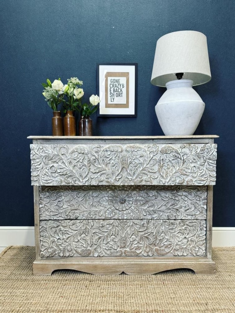 Kirei Home Cream Large Hand Carved 3 Drawer Chest - Image 2 of 5