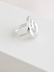 Silver Tone Swirl Ring - Image 3 of 4