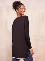 Friends Like These Black Tipped Soft Jersey V-Neck Long Sleeve Tunic Top - Image 4 of 4