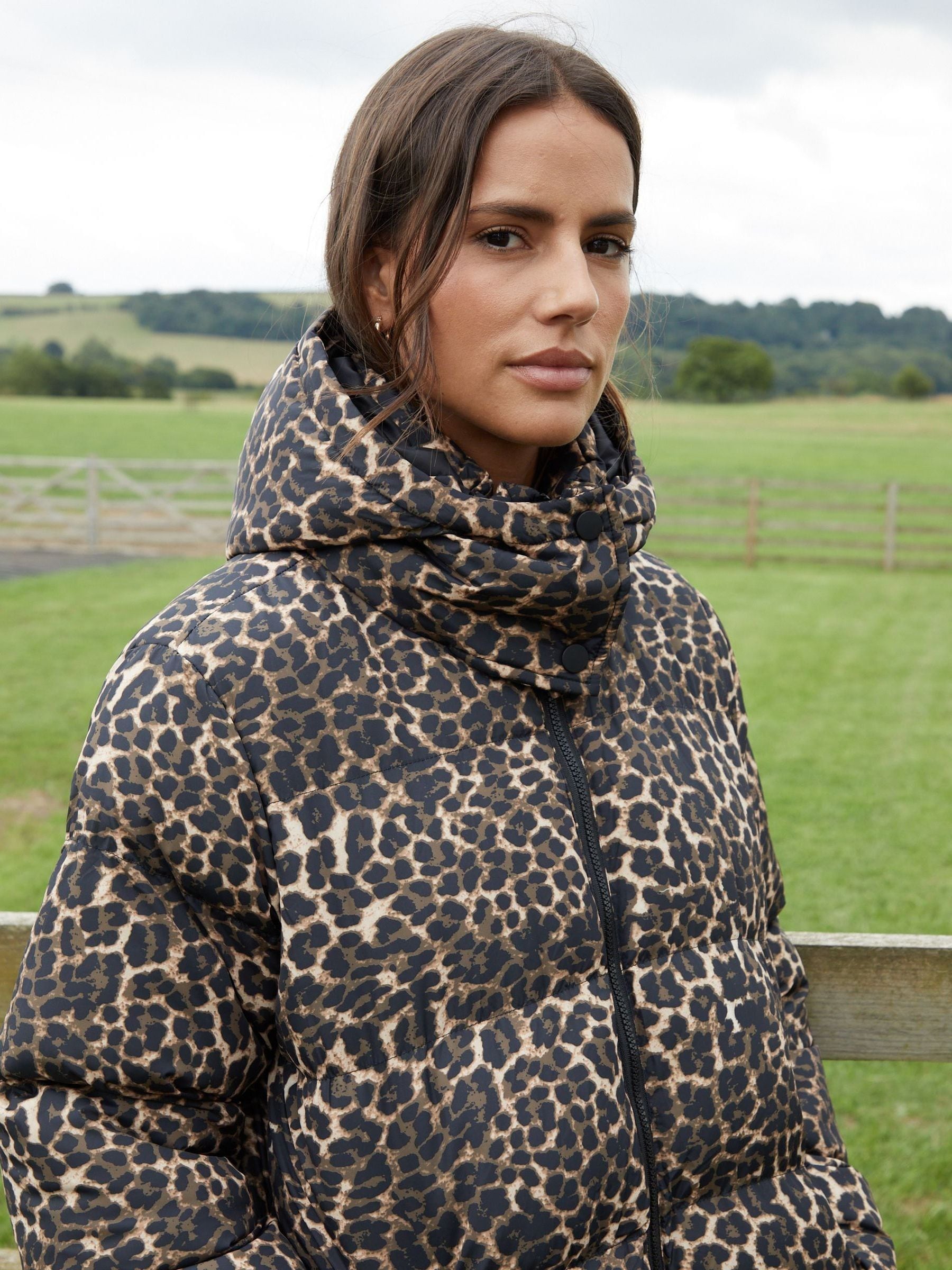 Womens leopard print puffer coat store