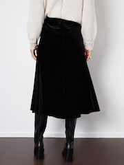 Threadbare Black Velvet Flared Pull On Midi Skirt - Image 7 of 9