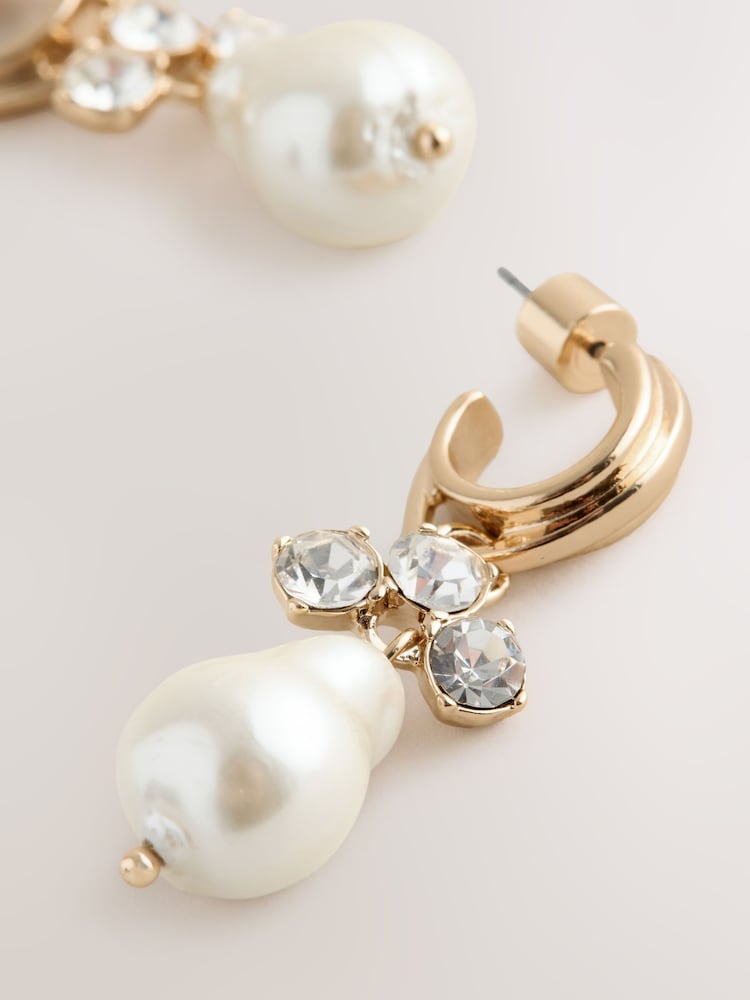 גוון זהוב - Pearl Effect Sparkle Hoop Earrings - Image 5 of 6