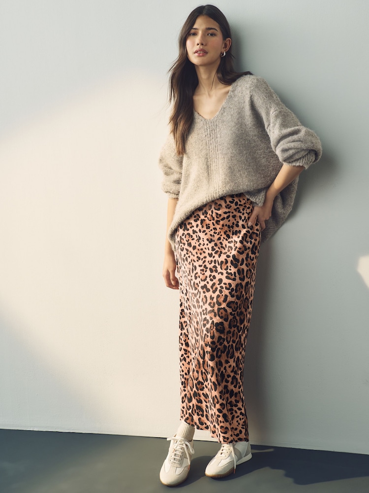Leopardo - Falda de satén estampada a media pierna - Imagen 1 de 7