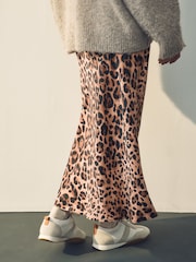 Leopardo - Falda de satén estampada a media pierna - Imagen 3 de 7